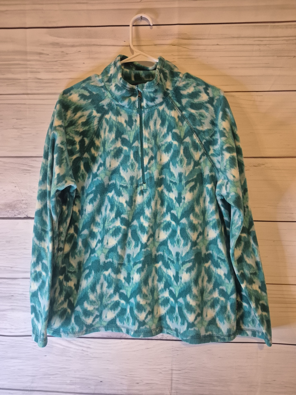 Eddie Bauer Teal and White Patterned Quarter-Zip Fleece Large